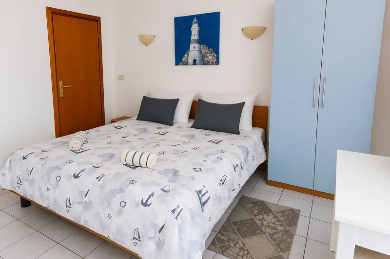 Apartman A4 – prostran smještaj u Podaci s pogledom na more